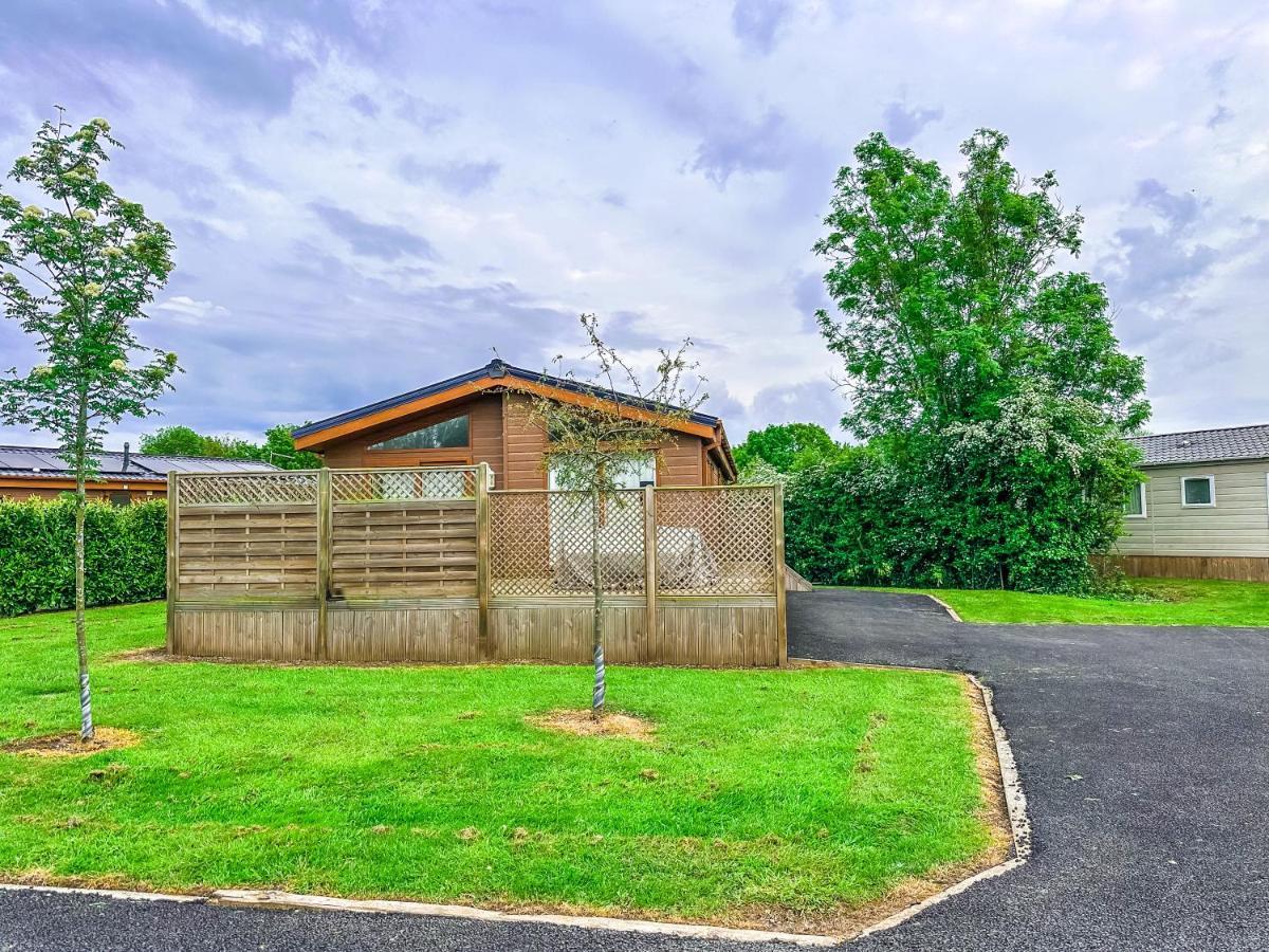 Colliery Lane Lodges Swadlincote Exterior photo